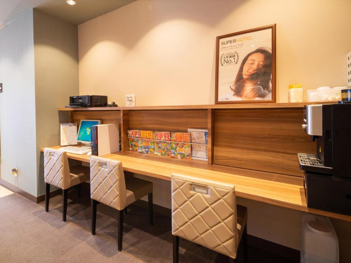 Super Hotel Jr Fujiekimae Kinenkan Fuji  Exterior photo